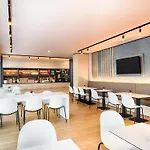 B&B Hotel Willingen ホテル 3*